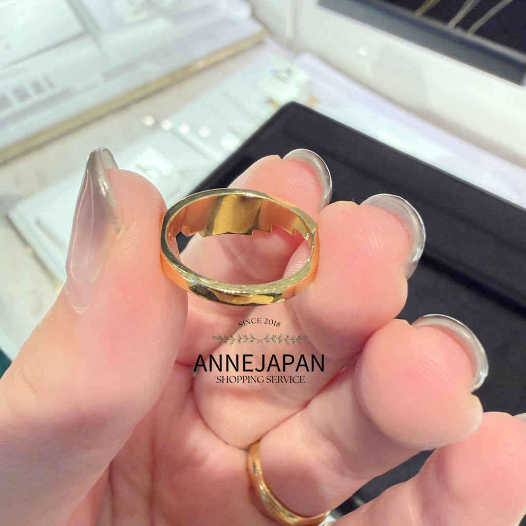18K黃金（K18 Yellow Gold）／天然鑽石約 0.16 ct吊燈層疊建築立體造型戒指