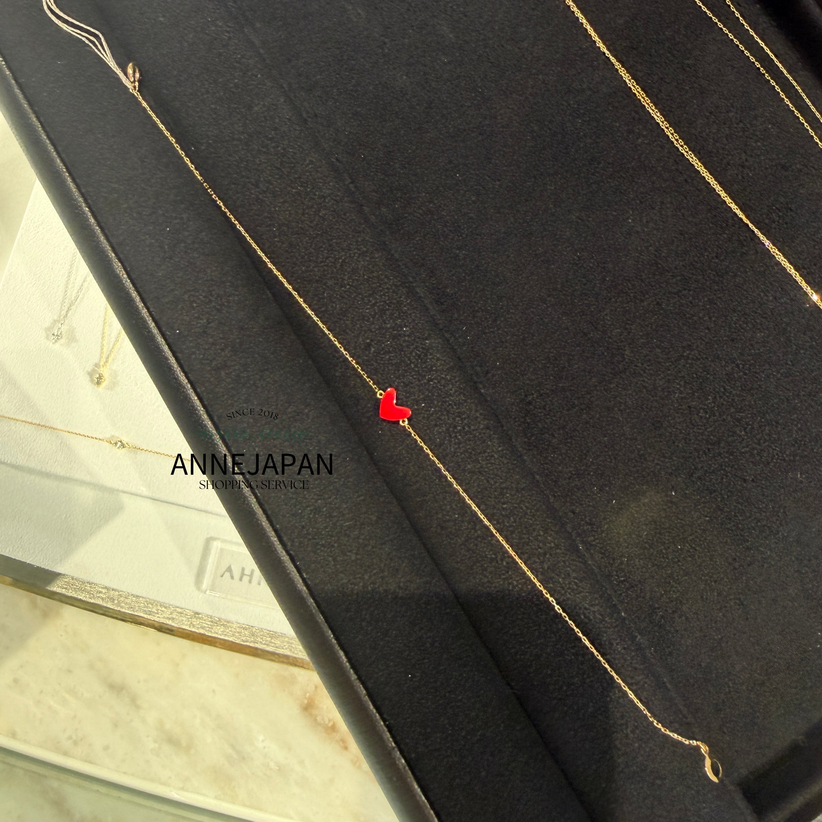經典人氣 Tiran Heart 愛心手鍊 18K黃金／樹脂加工石