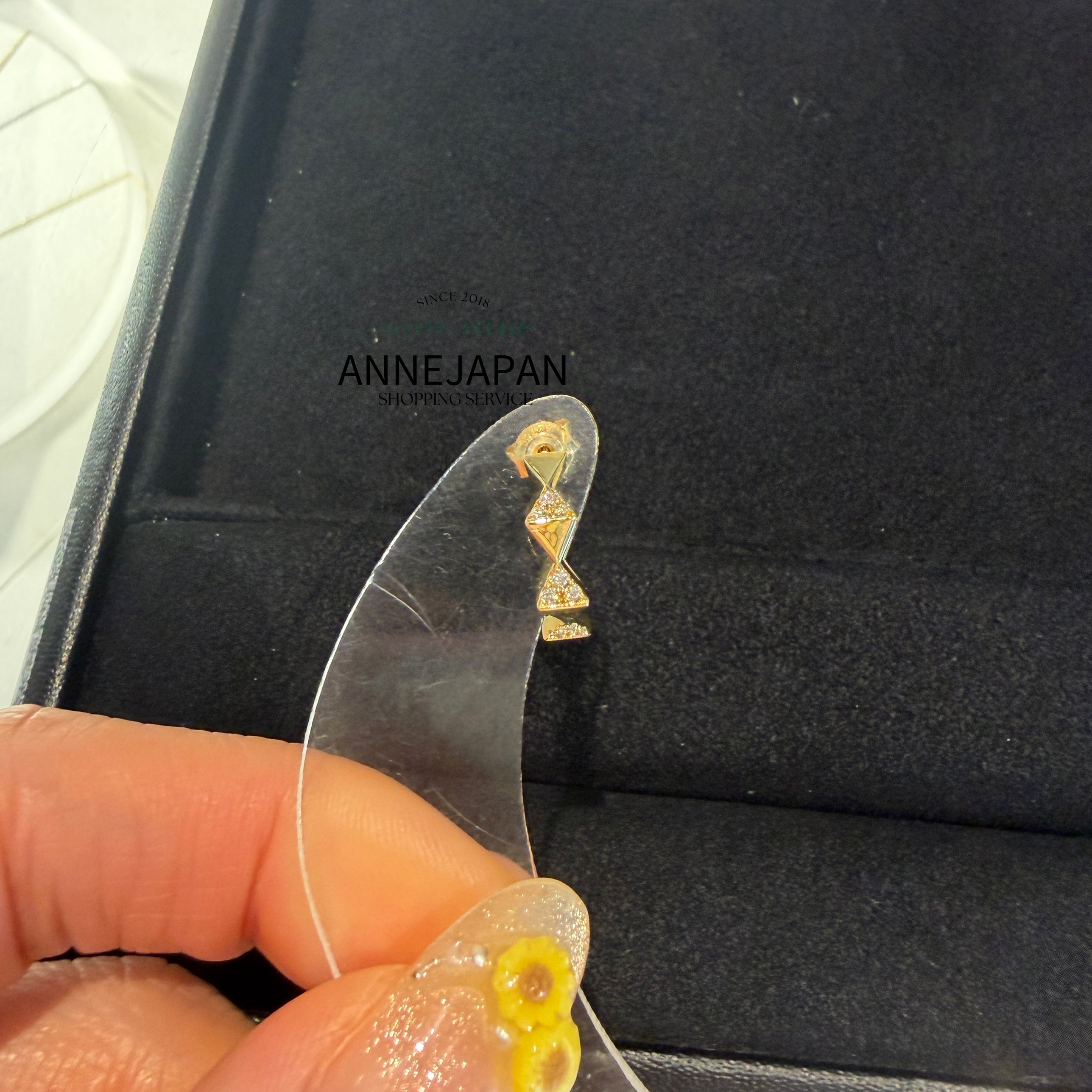 Cerf-Volant Pavé Sequence 單耳鑽石耳環 18K黃金／天然鑽石約 0.04 ct
