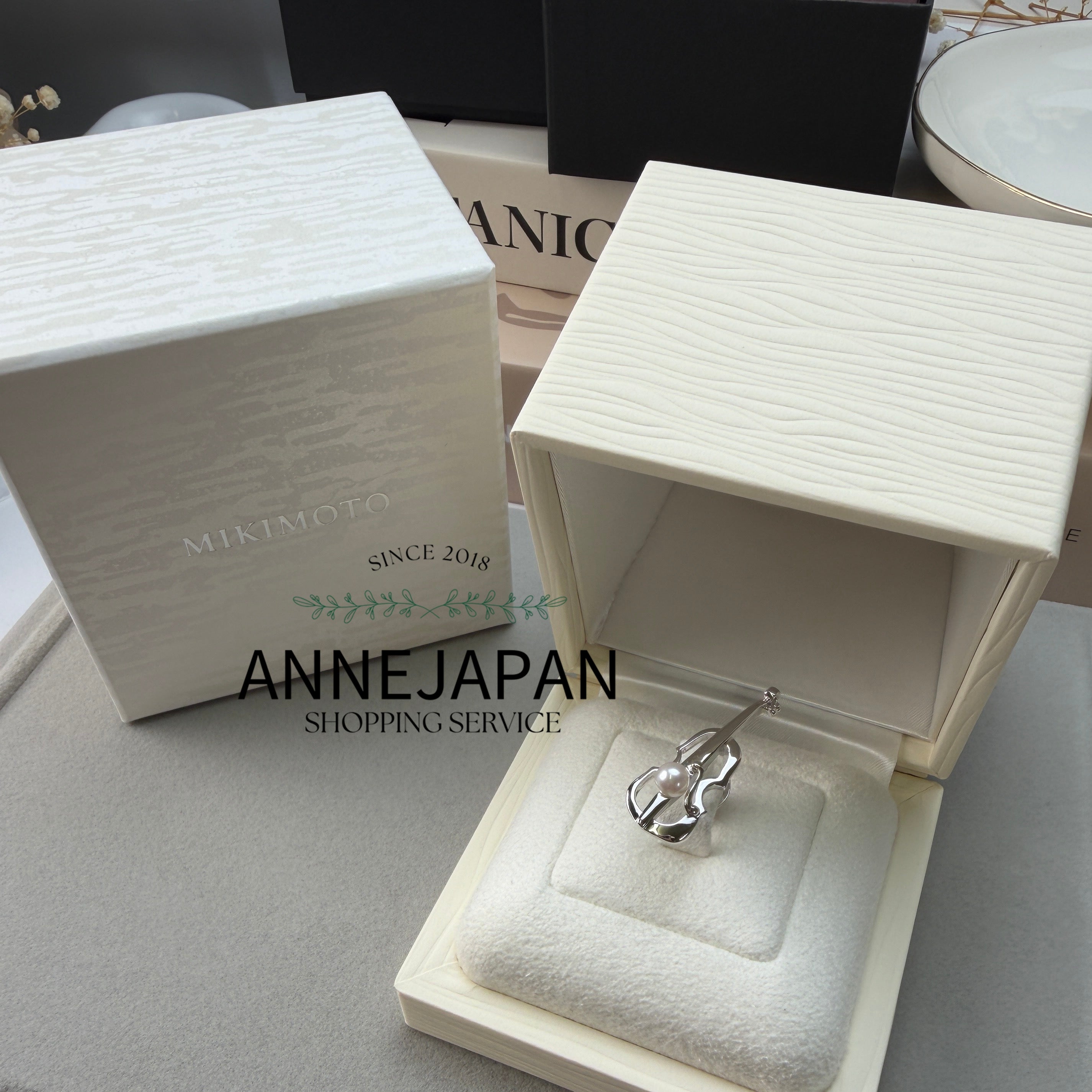 Music Motif Collection 音樂主題小提琴造型胸針（Pin Brooch）